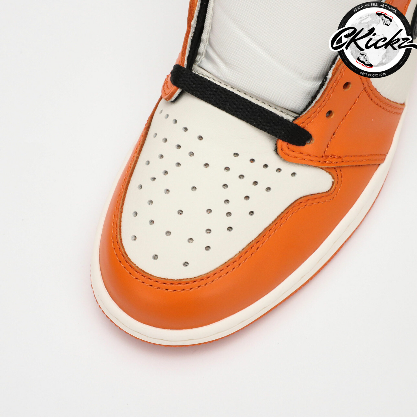 Retro Reverse Shattered Backboard Trainers